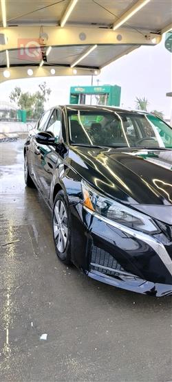 نيسان ألتيما